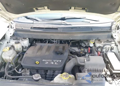 2013 Dodge Journey Sxt z USA, uszkodzony, nr VIN 3C4PDCBB7DT561193